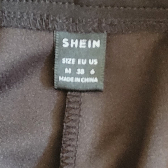 Wide Leg Dress Pants - Picture 4 of 5